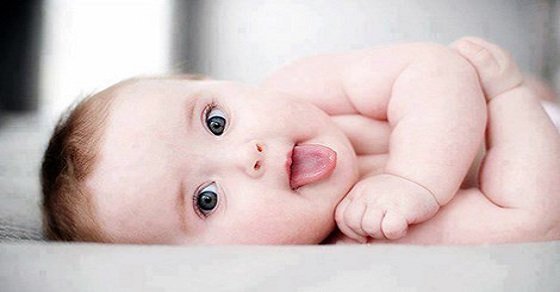 Trẻ trên 6 tháng tuổi bị tưa lưỡi